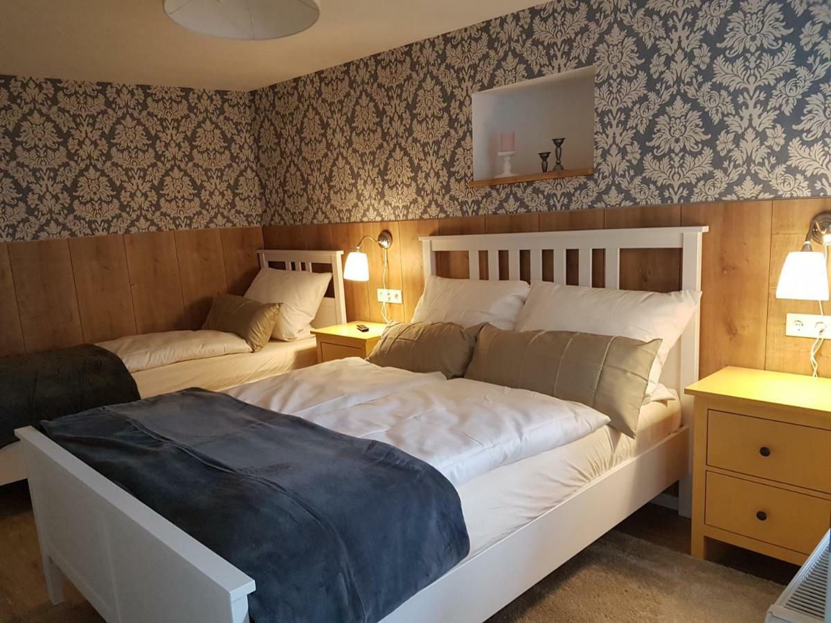 Apartment Rose Фріцлар Екстер'єр фото